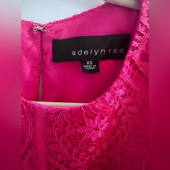 Adelyn Rae lace romper size XS Excellent conditionโ - Picture 4 of 5